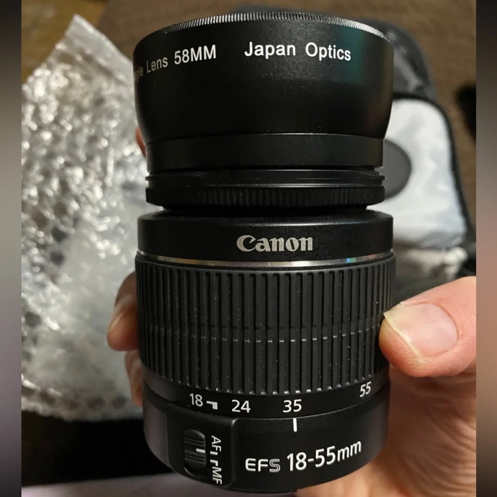 Canon EOS 4000D camera set